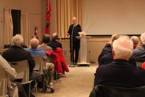 Goddard addressing the crowd